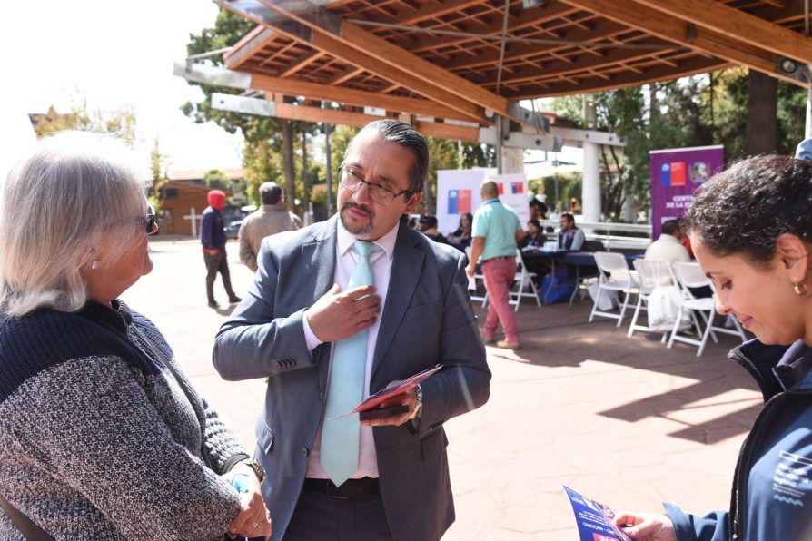 Más de 80 atenciones se realizaron en Paillaco en una nueva Plaza Ciudadana de Gobierno en Terreno