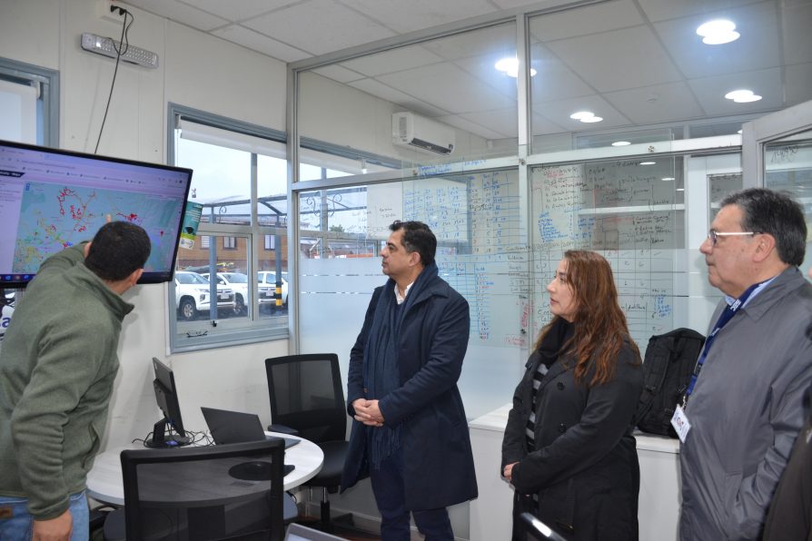 Intensifican monitoreo de reposición del suministro eléctrico en la región de Los Ríos