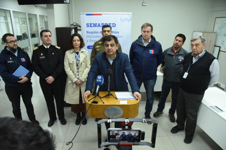 Autoridades de Los Ríos llaman a tomar las medidas preventivas ante sistema frontal de precipitaciones que afecta a la región esta semana